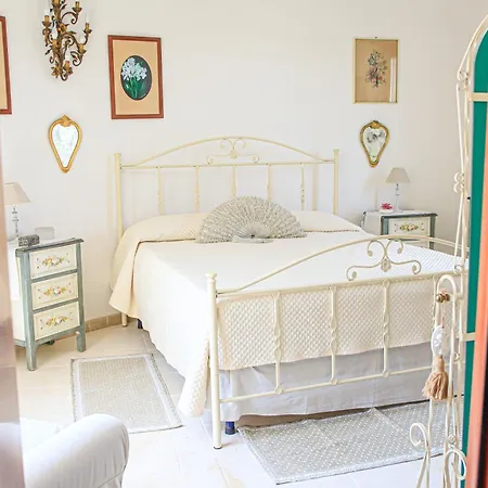 בית כפרי Masseria Battaglini מרטינה פרנקה